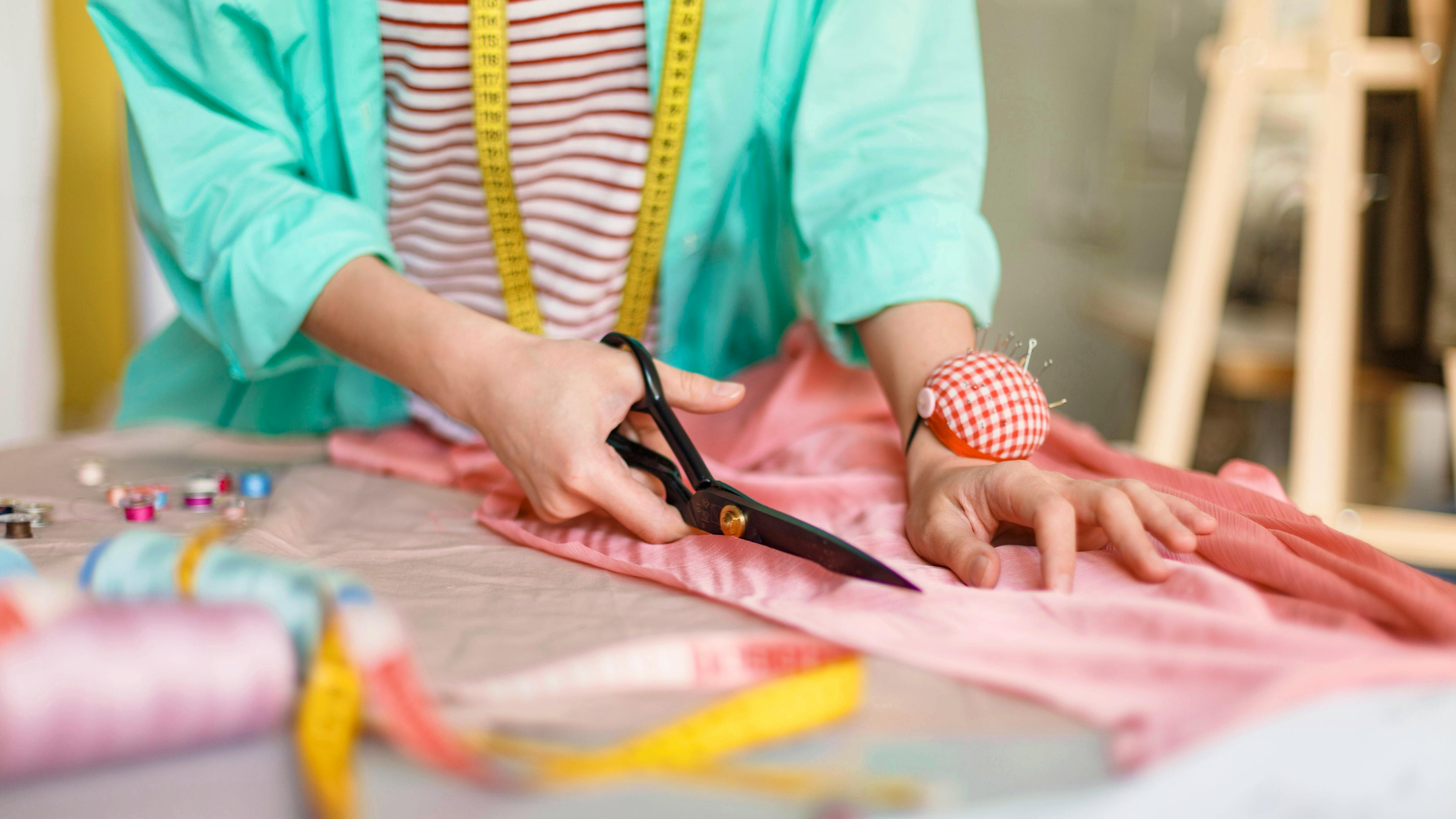 Sewing 101 workshop - Recycle your old clothes